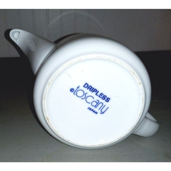 Vintage Dripless Toscany Teapot White w/Navy Lid Ceramic Japan Mid-Century - Picture 2 of 2